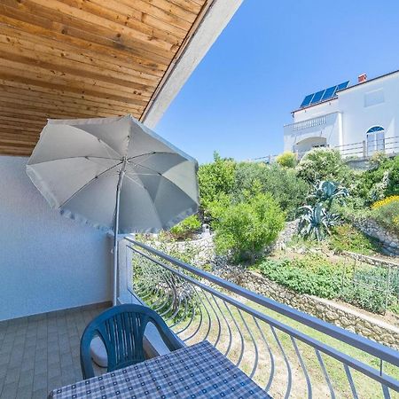 Apartments Pahljina Palit Екстериор снимка