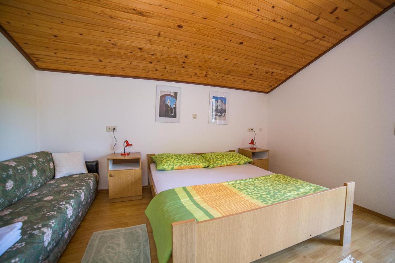 Apartments Pahljina Palit Екстериор снимка