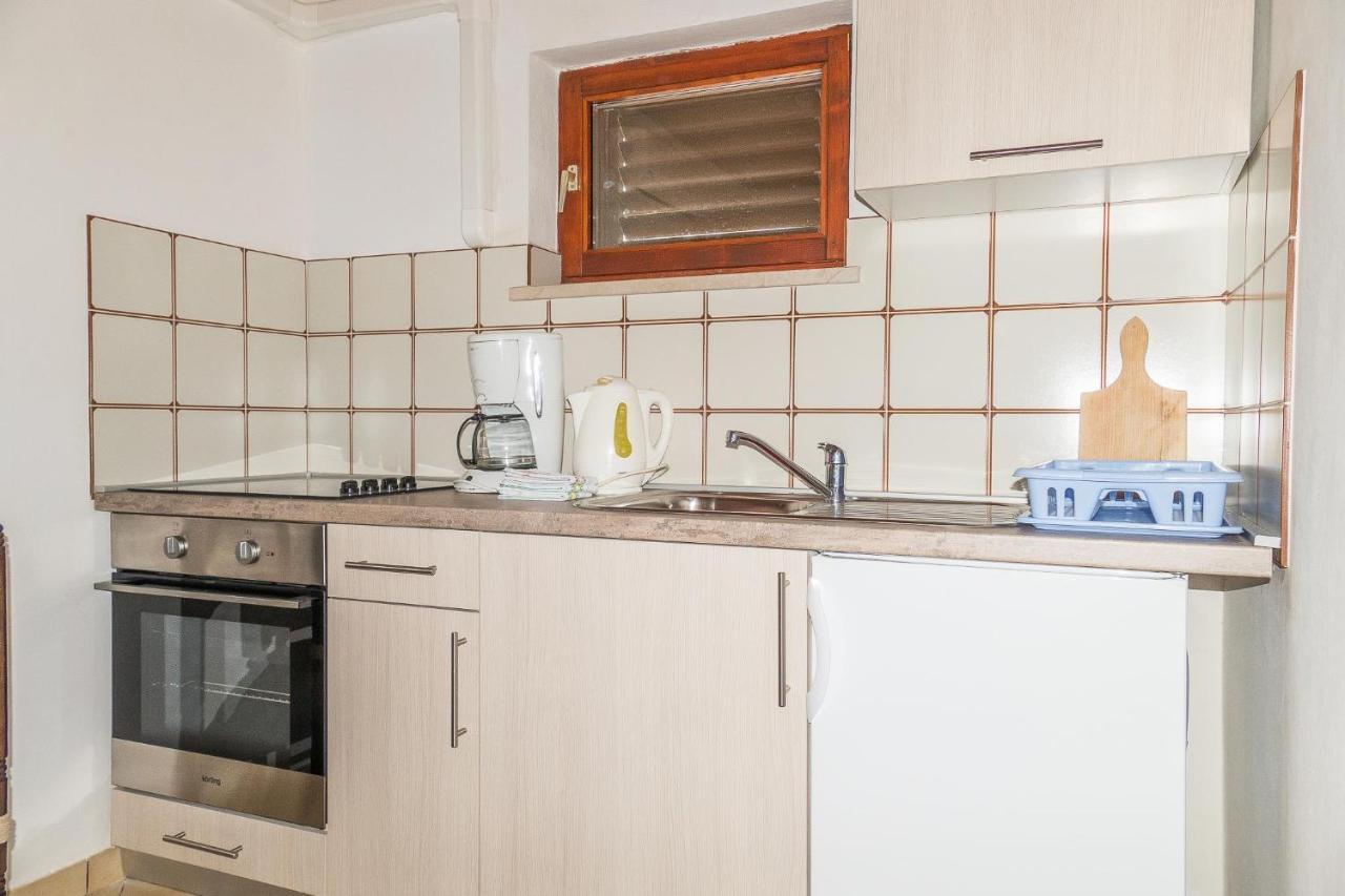 Apartments Pahljina Palit Екстериор снимка